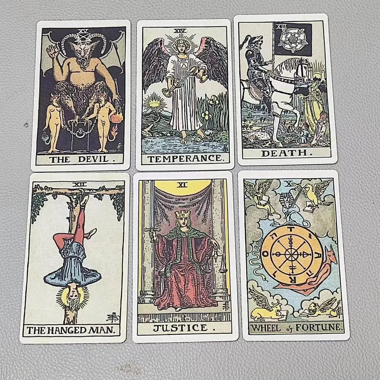 10.3*6cm i classici tarocchi 7 - Tarot Deck With Guidebook recensione e prezzo